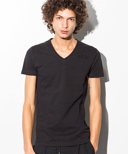 AKM Contemporary（エイケイエムコンテンポラリー）の「AKM Contemporary(エイケイエムコンテンポラリー)ラインストーンロゴVネックTシャツ（Tシャツ/カットソー・メンズ・ホワイト/ブラック/ネイビー・LARGE/MEDIUM/X-LARGE/SMALL）」の3枚目の写真