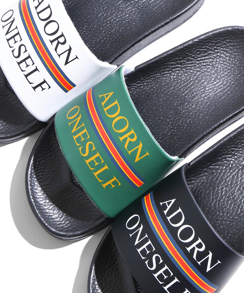 WEGO（ウィゴー）の「WEGO/ロゴフラットサンダル（サンダル・レディース・ブラック/ホワイト/グリーン・LARGE/MEDIUM）」の5枚目の写真