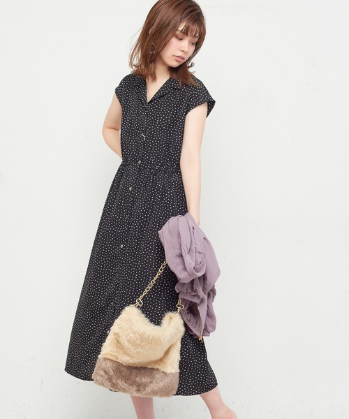 Natural Couture ナチュラルクチュール の レトロ柄大人開襟ワンピース ワンピース Wear