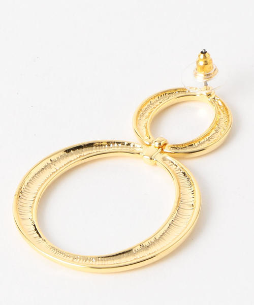 green label relaxing（グリーンレーベルリラクシング）の「FM Wメタルリング ピアス（ピアス（両耳用）・レディース・ゴールド/シルバー・FREE）」の5枚目の写真