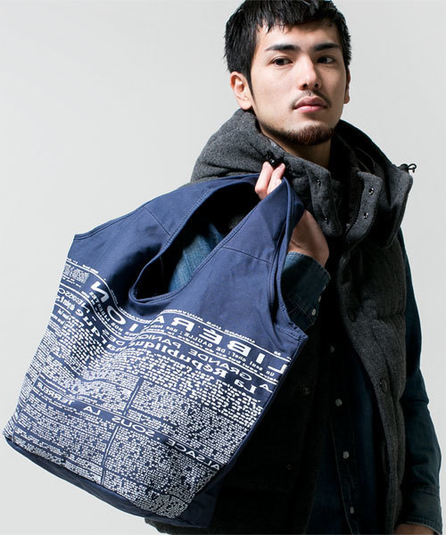 NANO universe（ナノユニバース）の「オリジナルバルーントートver.2（トートバッグ・メンズ・オフホワイト/ブラック/カーキ/ブルー/レッド/ネイビー/ライトグレー・FREE）」の6枚目の写真