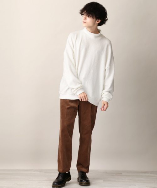 MONO-MART(モノマート)の「ビッグシルエットハイネックシャギーニット(ニット/セーター・メンズ・ホワイト/ブラック/ブラウン/グレー/ワイン・FREE)」の12枚目の写真