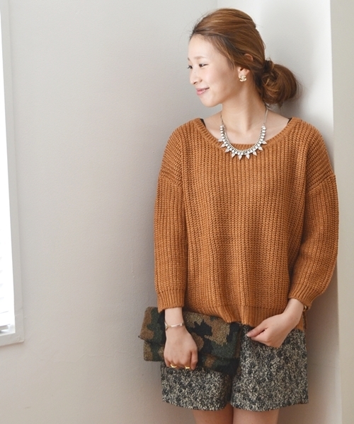 SHIPS for women（シップスフォーウィメン）の「★★アゼ ビッグプルオーバー（ニット/セーター・レディース・ライトホワイト/キャメル/ネイビー・ONE SIZE）」の3枚目の写真