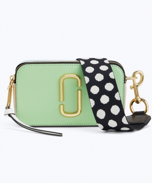 MARC JACOBS(マークジェイコブス)の「THE SNAPSHOT/ザ スナップショット スモール カメラバッグ クラッチ ショルダーバッグ(ショルダーバッグ・レディース・その他/ホワイト系その他/イエロー系その他/グレー系その他/ゴールド系その他3/ミント・ONE SIZE)」の4枚目の写真