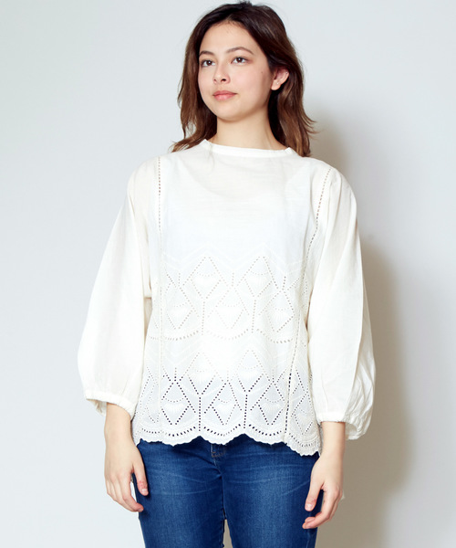 チャイハネ（チャイハネ）の「【チャイハネ】カットワークレーストップス（シャツ/ブラウス・レディース・ホワイト/ブラック/パープル/グリーン・FREE）」の2枚目の写真