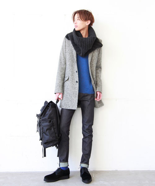 MIDWEST（ミッドウエスト）の「MID by MIDWEST  ネックウォーマスリットエアー（ネックウォーマー/スヌード・メンズ・ブラック/ダークグレー/ブラウン・FREE）」の12枚目の写真