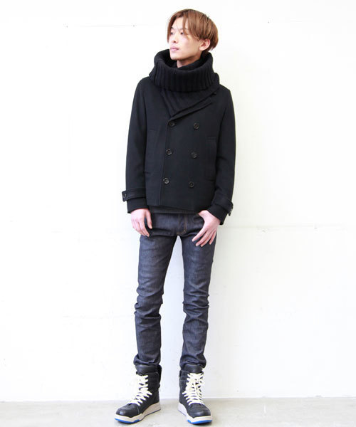 MIDWEST（ミッドウエスト）の「MID by MIDWEST  ネックウォーマスリットエアー（ネックウォーマー/スヌード・メンズ・ブラック/ダークグレー/ブラウン・FREE）」の9枚目の写真