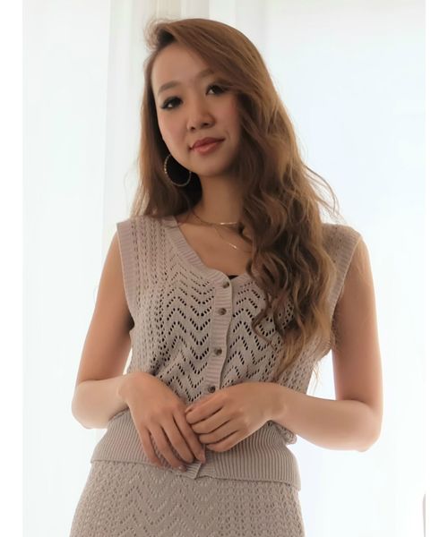 RESEXXY�i���[�N�V�[�j�́u���������j�b�g�g�b�v�X�i�j�b�g/�Z�[�^�[�j�v�b�x�[�W��