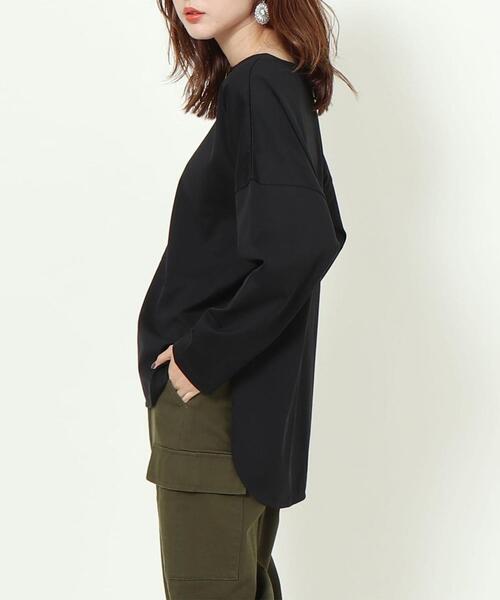 coen（コーエン）の「【WEB限定カラー】ボートネックシャツテールカットソー#（Tシャツ/カットソー・レディース・オフホワイト/ブラック/ベージュ/ブラウン/ネイビー/ナチュラル/ライトブルー/ケリー/コバルトブルー/ダークグレー・FREE）」の3枚目の写真