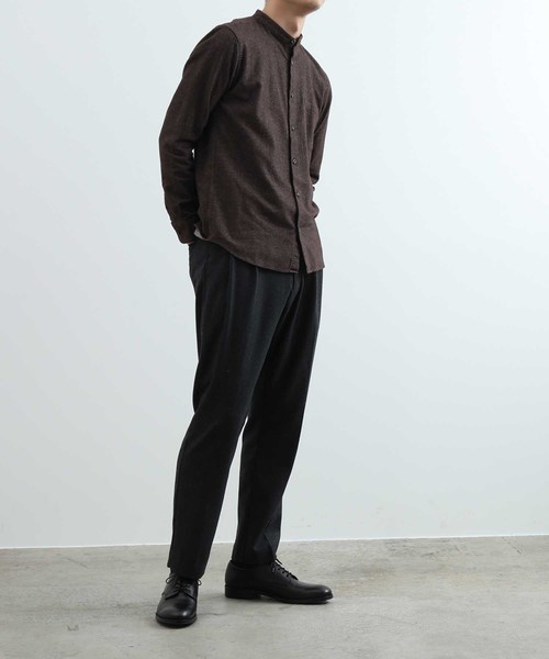 ADAM ET ROPE'（アダムエロペ）の「起毛ネル バンドカラーシャツ（シャツ/ブラウス・メンズ・ダークブラウン/モスグリーン/マスタード・LL/M/L）」の16枚目の写真