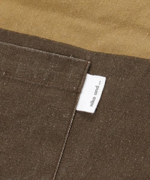 niko and...（ニコアンド）の「オリジナルカラーブロックエプロン（エプロン・レディース・カーキ/ベージュ・0）」の8枚目の写真