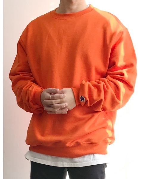 Champion(チャンピオン)の「Champion(チャンピオン) / オーバーサイズ プルオーバー クルーネック スウェット S600 コットン 9.0オンス(スウェット・メンズ・ライトグレー/チャコール/ロイヤルブルー/マルーン/グリーン系その他/杢グレー/ゴールド/オレンジ/レッド/ネイビー/ブラック/ホワイト・S/M/L/XL)」の11枚目の写真