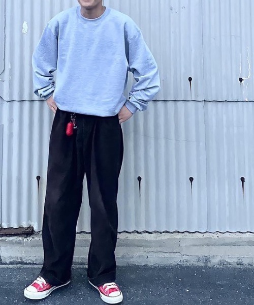 Champion(チャンピオン)の「Champion(チャンピオン) / オーバーサイズ プルオーバー クルーネック スウェット S600 コットン 9.0オンス(スウェット・メンズ・ライトグレー/チャコール/ロイヤルブルー/マルーン/グリーン系その他/杢グレー/ゴールド/オレンジ/レッド/ネイビー/ブラック/ホワイト・S/M/L/XL)」の19枚目の写真