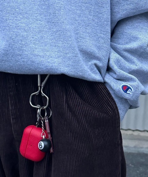 Champion(チャンピオン)の「Champion(チャンピオン) / オーバーサイズ プルオーバー クルーネック スウェット S600 コットン 9.0オンス(スウェット・メンズ・ライトグレー/チャコール/ロイヤルブルー/マルーン/グリーン系その他/杢グレー/ゴールド/オレンジ/レッド/ネイビー/ブラック/ホワイト・S/M/L/XL)」の20枚目の写真