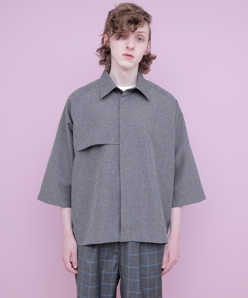 EMMA CLOTHES（エマクローズ）の「ポリトロ ビッグシルエットヨークトレンチシャツ (EMMA CLOTHES)（シャツ/ブラウス・メンズ・ライトグレー/ブラック/グレー系その他/ベージュ系その他・FREE）」の15枚目の写真