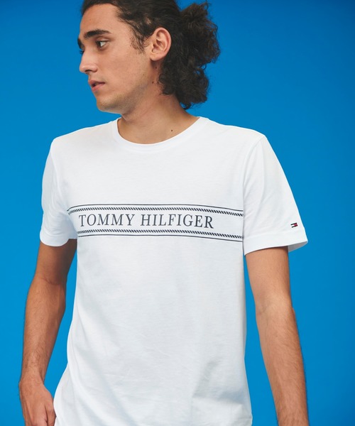 TOMMY HILFIGER（トミーヒルフィガー）の「【オンライン限定】ロープ ストライプ ロゴ Tシャツ ロゴ Tee カットソー カジュアル 半袖 Tシャツ（Tシャツ/カットソー・メンズ・ライトブルー/ネイビー/ホワイト・LARGE/MEDIUM/SMALL/X-LARGE）」の17枚目の写真