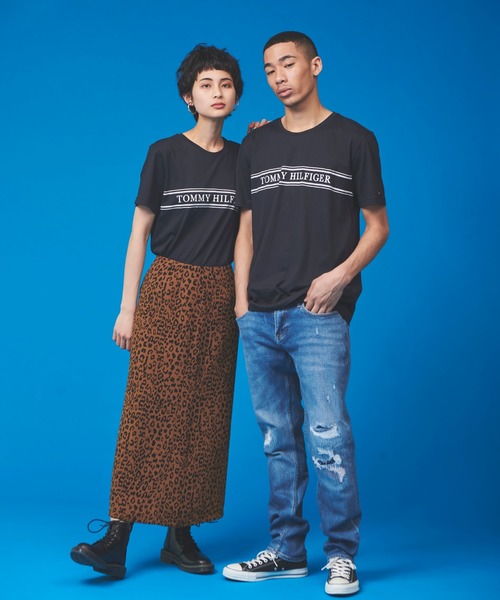 TOMMY HILFIGER（トミーヒルフィガー）の「【オンライン限定】ロープ ストライプ ロゴ Tシャツ ロゴ Tee カットソー カジュアル 半袖 Tシャツ（Tシャツ/カットソー・メンズ・ライトブルー/ネイビー/ホワイト・LARGE/MEDIUM/SMALL/X-LARGE）」の4枚目の写真