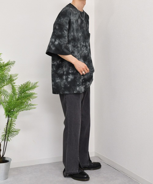 kutir（クティール）の「タイダイ柄ビッグTシャツ（Tシャツ/カットソー・メンズ・ベージュ/ネイビー/ブラック・LARGE/MEDIUM）」の10枚目の写真