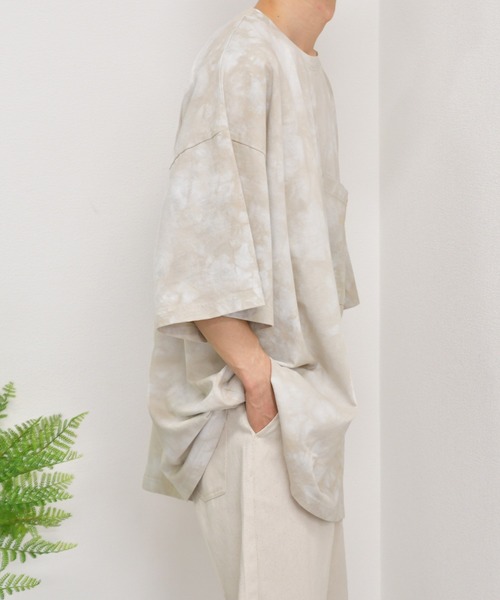 kutir（クティール）の「タイダイ柄ビッグTシャツ（Tシャツ/カットソー・メンズ・ベージュ/ネイビー/ブラック・LARGE/MEDIUM）」の15枚目の写真