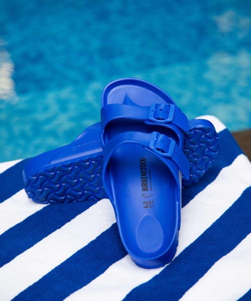 BIRKENSTOCK（ビルケンシュトック）の「Arizona EVA  【ナロー幅】 ユニセックス（サンダル・レディース・ブラック/ネイビー/ホワイト/カーキ/チャコールグレー/ブルー系その他/コーラルピンク/ブルー/ゴールド/ライトパープル/ピンク/ライトグリーン/スカイブルー/ライトイエロー/シルバー/レモンイエロー/オレンジ・37/36/38/39/35/40/41）」の10枚目の写真