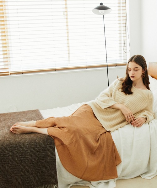 Cheek（チーク）の「サテン花柄ジャガードキャミワンピース（ワンピース・レディース・ブラック/クリーム/グレイッシュブルー/キャメル・MEDIUM）」の15枚目の写真