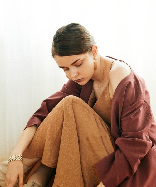 Cheek（チーク）の「サテン花柄ジャガードキャミワンピース（ワンピース・レディース・ブラック/クリーム/グレイッシュブルー/キャメル・MEDIUM）」の17枚目の写真