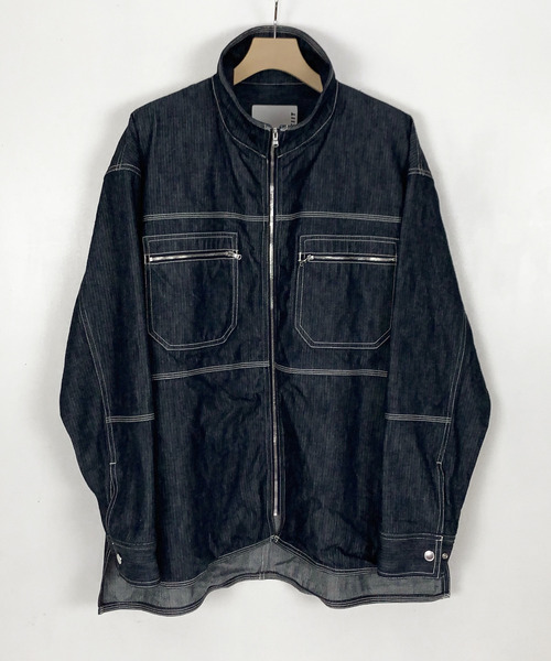 KIIT(キート)の「KIIT キート / ヘリンボーンデニムジャケット カバーオール 2WAY 配色ステッチ スタンドカラー ドロップショルダー ワイド ボックス ビッグシルエット / KIK-Y98B-003(デニムジャケット・メンズ・インディゴブルー・1/2/3)」の2枚目の写真