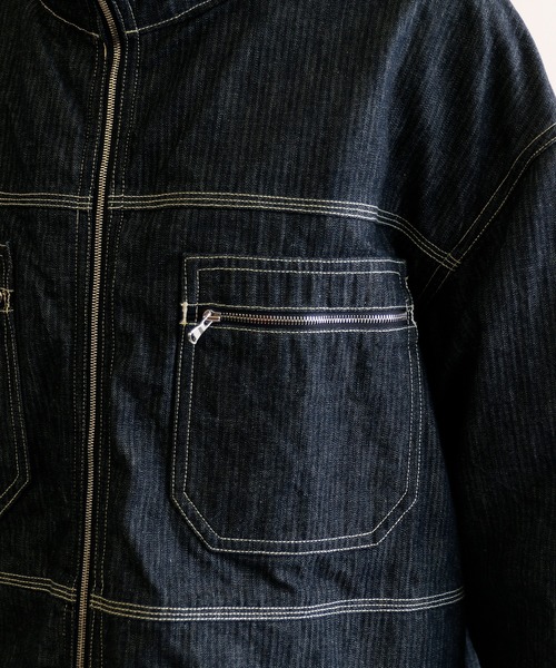KIIT(キート)の「KIIT キート / ヘリンボーンデニムジャケット カバーオール 2WAY 配色ステッチ スタンドカラー ドロップショルダー ワイド ボックス ビッグシルエット / KIK-Y98B-003(デニムジャケット・メンズ・インディゴブルー・1/2/3)」の14枚目の写真