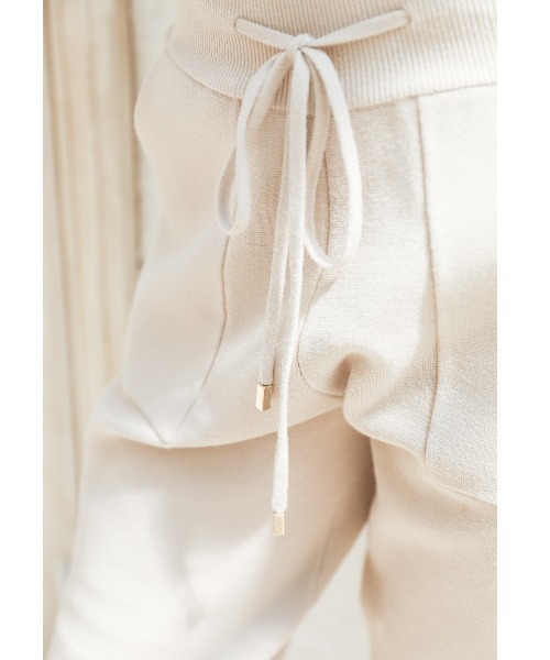 ALEXIA STAM（アリシアスタン）の「【BLENDA Japan 2020年winter号 掲載】Relax Knit Pants/リラックスニットパンツ（その他パンツ・レディース・ブラウン/ベージュ/モカ・S/M）」の9枚目の写真