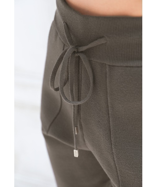 ALEXIA STAM（アリシアスタン）の「【BLENDA Japan 2020年winter号 掲載】Relax Knit Pants/リラックスニットパンツ（その他パンツ・レディース・ブラウン/ベージュ/モカ・S/M）」の16枚目の写真