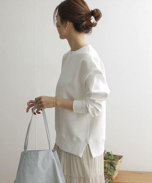 URBAN RESEARCH DOORS（アーバンリサーチドアーズ）の「ダンボールニットプルオーバー（Tシャツ/カットソー・レディース・アイボリー/ベージュ/グレー・ONE）」の13枚目の写真