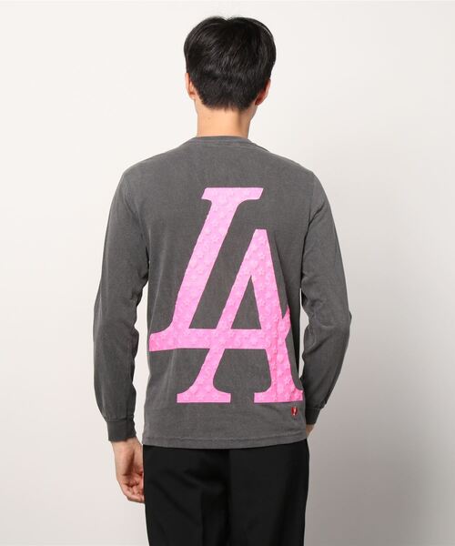 STUD MUFFIN（スタッドマフィン）の「STUD MUFFIN/スタッド マフィン/バックLAフォームプリントL/Sカットソー/114-02367（Tシャツ/カットソー・メンズ・ホワイト/オレンジ/ブラック・2/3/4）」の7枚目の写真