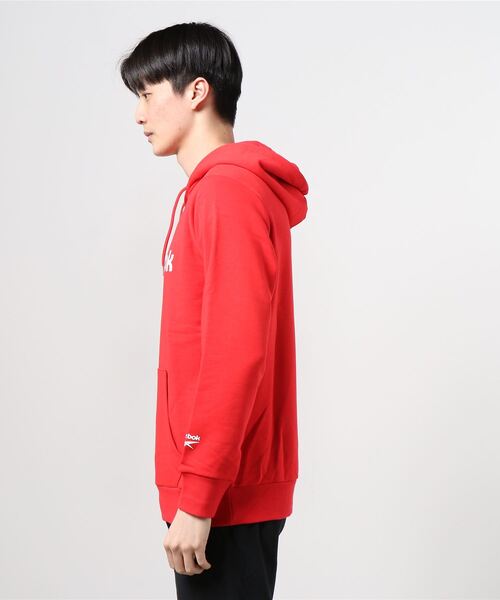 Reebok(リーボック)の「スウェットフーディー(パーカー・メンズ・ブラック/レッド・SMALL/MEDIUM/LARGE/X-LARGE/XX-LARGE/XXX-LARGE)」の3枚目の写真