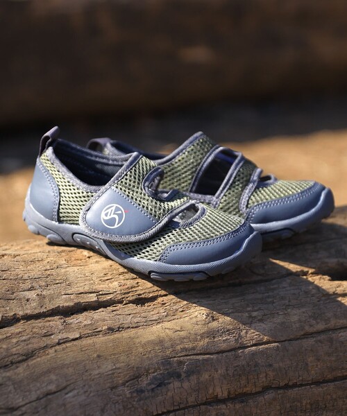 FREAK'S STORE(フリークスストア)の「FREAK'S STORE/フリークスストア 【WEB限定】KIDSウォーターシューズ(スニーカー・キッズ・ブラック/オリーブ・19/17/18/21.0cm/20.0cm)」の2枚目の写真