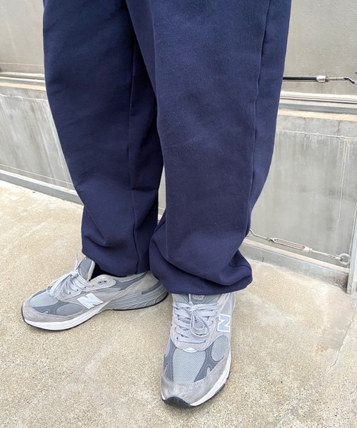 WHO'S WHO gallery(フーズフーギャラリー)の「【KOOKY'N/クーキー】カレッジスウェットパンツ2(スウェットパンツ・メンズ・ライトグレー/ブラック/ネイビー/ブルー/グリーン・FREE)」の9枚目の写真