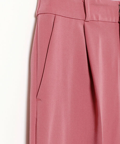 Ray BEAMS(レイビームス)の「Ray BEAMS / 1タック カラー パンツ(スラックス・レディース・レッド系その他/グリーン系その他2・1/0)」の11枚目の写真