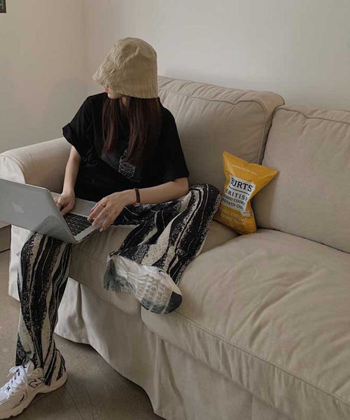 MANGROVE（マングローブ）の「インクペインティングストライププリーツパンツ（その他パンツ・レディース・ブルー/グリーン/ブラック・FREE）」の10枚目の写真