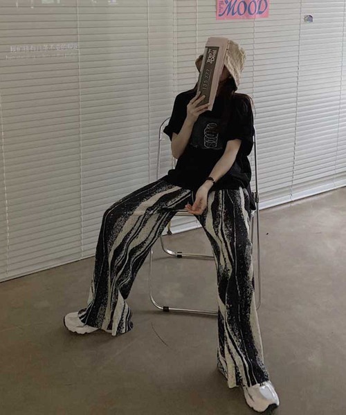 MANGROVE（マングローブ）の「インクペインティングストライププリーツパンツ（その他パンツ・レディース・ブルー/グリーン/ブラック・FREE）」の19枚目の写真