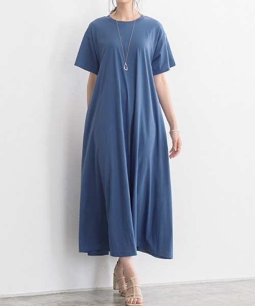 Pierrot(ピエロ)の「汗ジミ防止 半袖Aラインワンピース(ワンピース・レディース・モカ/ブラック/ライトグレー/ラベンダー/ブルー・M/L)」の4枚目の写真