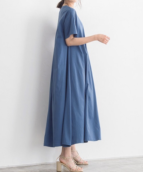 Pierrot(ピエロ)の「汗ジミ防止 半袖Aラインワンピース(ワンピース・レディース・モカ/ブラック/ライトグレー/ラベンダー/ブルー・M/L)」の12枚目の写真