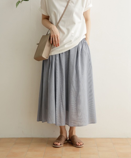 URBAN RESEARCH DOORS（アーバンリサーチドアーズ）の「ドビーギャザースカート（スカート・レディース・グリーン/ブラック/ネイビー・ONE）」の9枚目の写真