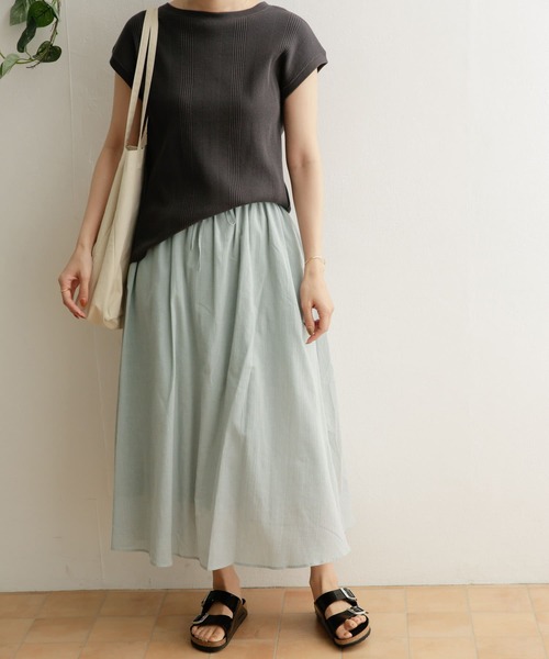 URBAN RESEARCH DOORS（アーバンリサーチドアーズ）の「ドビーギャザースカート（スカート・レディース・グリーン/ブラック/ネイビー・ONE）」の16枚目の写真