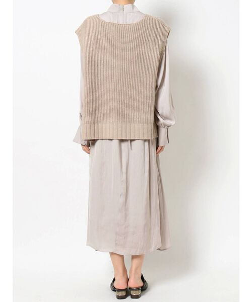 MURUA（ムルーア）の「ニットベストセットワンピース（ワンピース・レディース・アイボリー/グリーン・FREE）」の13枚目の写真