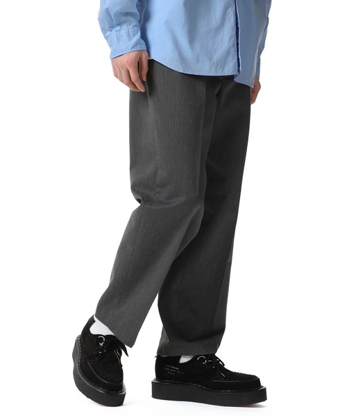 uniform experiment（ユニフォームエクスペリメント）の「WASHED TAPERED CHINO（チノパンツ・メンズ・ブラック/グレー/ベージュ・1/2/4/3）」の5枚目の写真