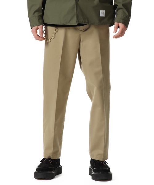 uniform experiment（ユニフォームエクスペリメント）の「WASHED TAPERED CHINO（チノパンツ・メンズ・ブラック/グレー/ベージュ・1/2/4/3）」の12枚目の写真