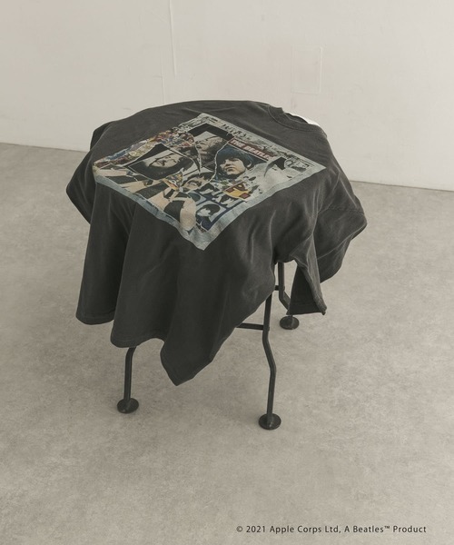 URBAN RESEARCH（アーバンリサーチ）の「URBAN RESEARCH iD　BEATLES 1969 COLLAGE T-SHIRTS（Tシャツ/カットソー・メンズ・ホワイト/スミクロ・MEDIUM/LARGE）」の9枚目の写真