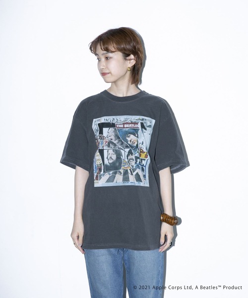 URBAN RESEARCH（アーバンリサーチ）の「URBAN RESEARCH iD　BEATLES 1969 COLLAGE T-SHIRTS（Tシャツ/カットソー・メンズ・ホワイト/スミクロ・MEDIUM/LARGE）」の14枚目の写真