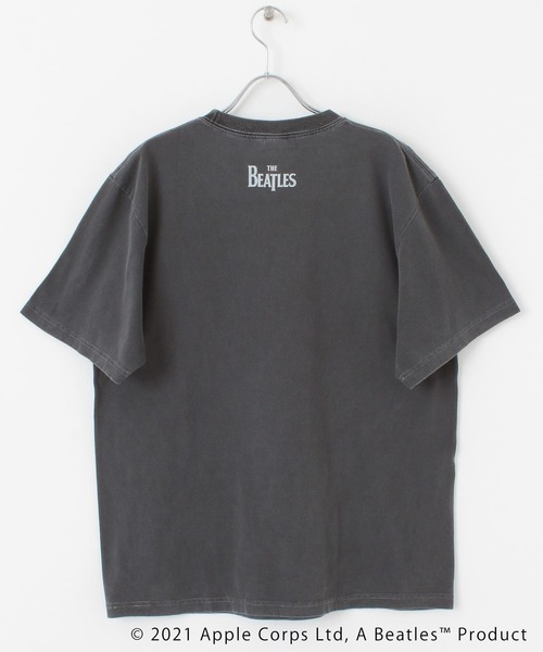 URBAN RESEARCH（アーバンリサーチ）の「URBAN RESEARCH iD　BEATLES 1969 COLLAGE T-SHIRTS（Tシャツ/カットソー・メンズ・ホワイト/スミクロ・MEDIUM/LARGE）」の6枚目の写真