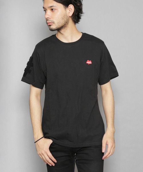 CERCA（チェルカ）の「RM/バックサガラ刺繍クルーネック半袖Tシャツ（Tシャツ/カットソー・メンズ・ホワイト/ブラック/ホワイト系その他/ブラック系その他・MEDIUM/X-LARGE/LARGE）」の3枚目の写真