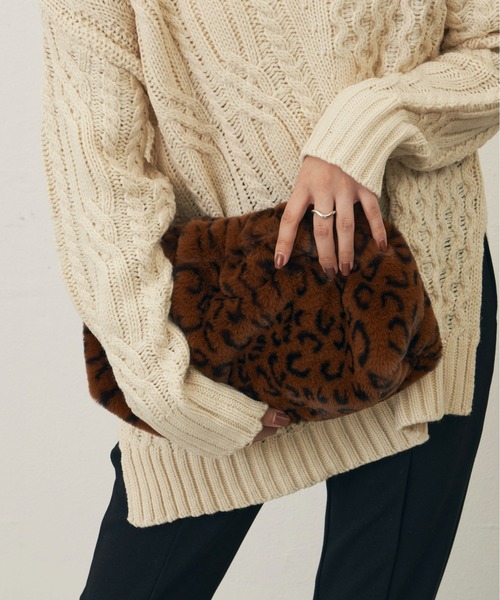 Auntie Rosa Holiday（アンティローザホリデー）の「ファーマルチWAYBAG（ショルダーバッグ・レディース・ブラック/アイボリー/レオパード・FREE）」の18枚目の写真